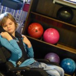 Alina beim Bowlen